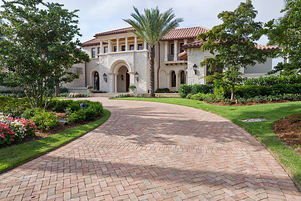 Reasons to Select Us for Your Driveway Paving Requirements in Geneva, IL